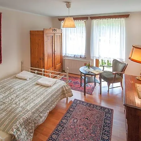 فندق مبيت وإفطار Solej 3*